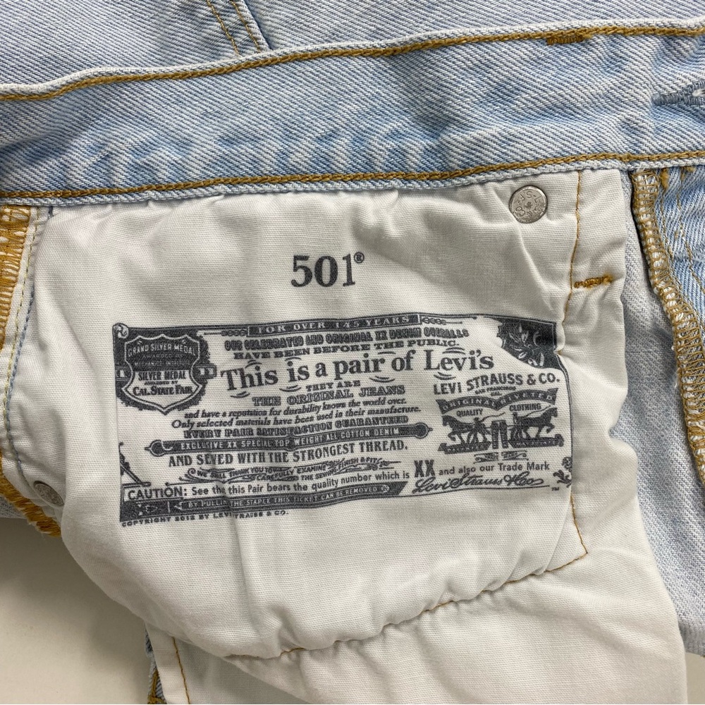 Levi's 501 High Rise Distressed Blue Jean Cutoff Denim Shorts Waist 30 Raw Hem - Picture 5 of 12